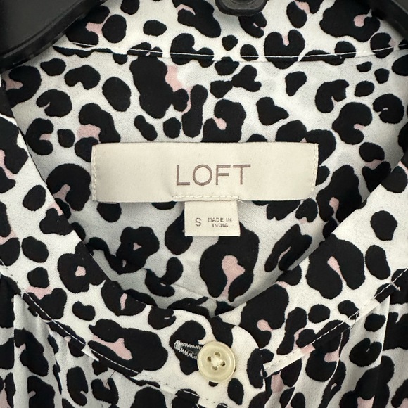 LOFT Long Sleeved Animal Print Blouse - Picture 4 of 5